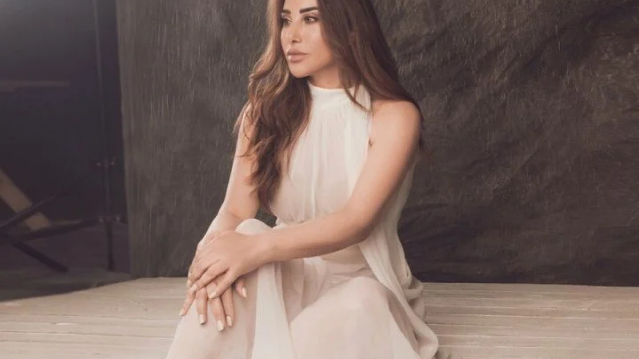 اغنية نجوي كرم مغرومة بحالي mp3